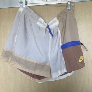 Nike Sportswear Icon Clash, size XL